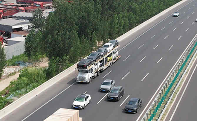 巴楚高速公路汽车救援